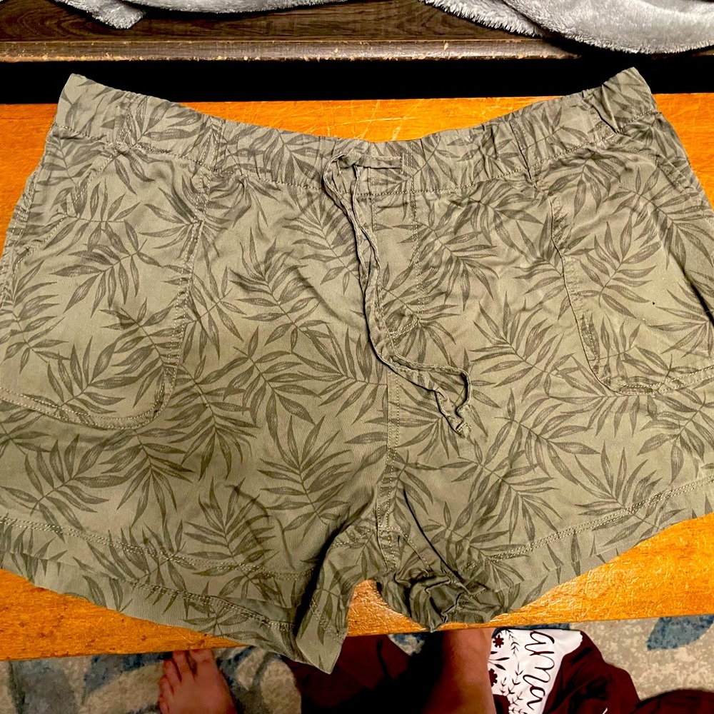 GAP Linen Shorts